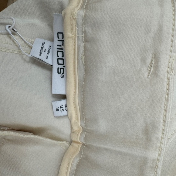 NWT Chico's Flex WB Fly Front Cotton Sateen Crop US 18 - Picture 5 of 9